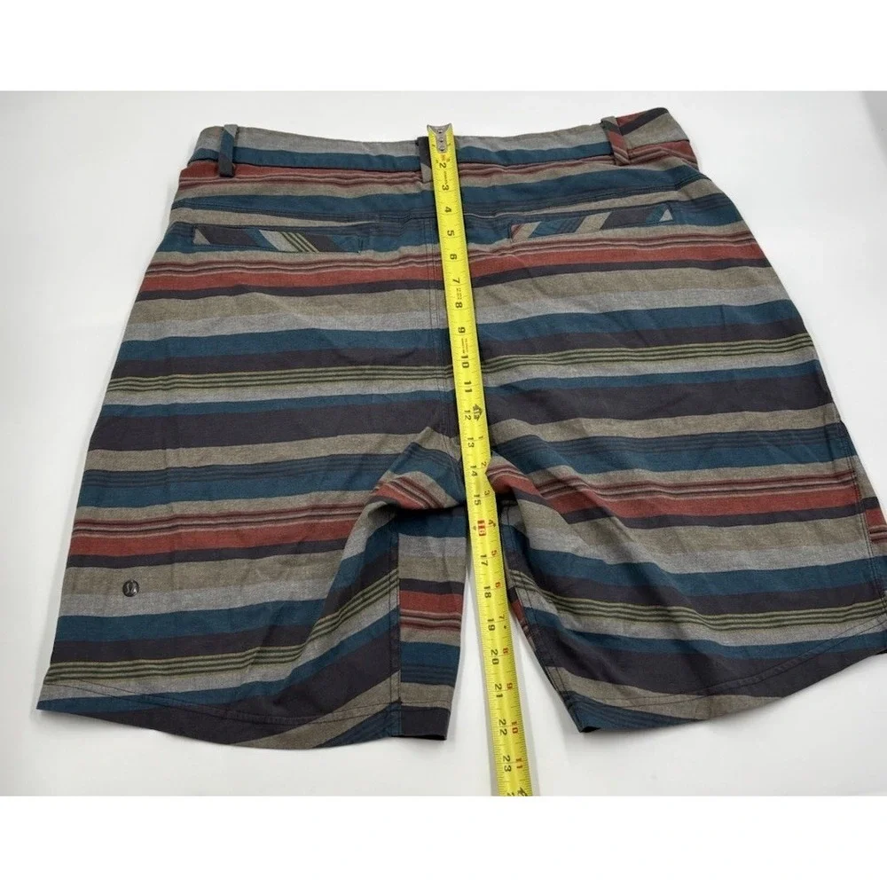 Lululemon Men's 38 Cotton Multicolor Striped Chino Flat Front‎ Shorts